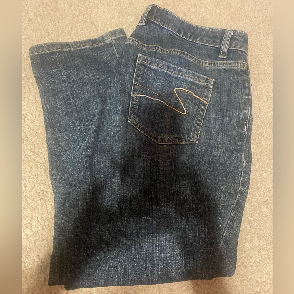 Liz & Co. Women's cropped Blue Jeans